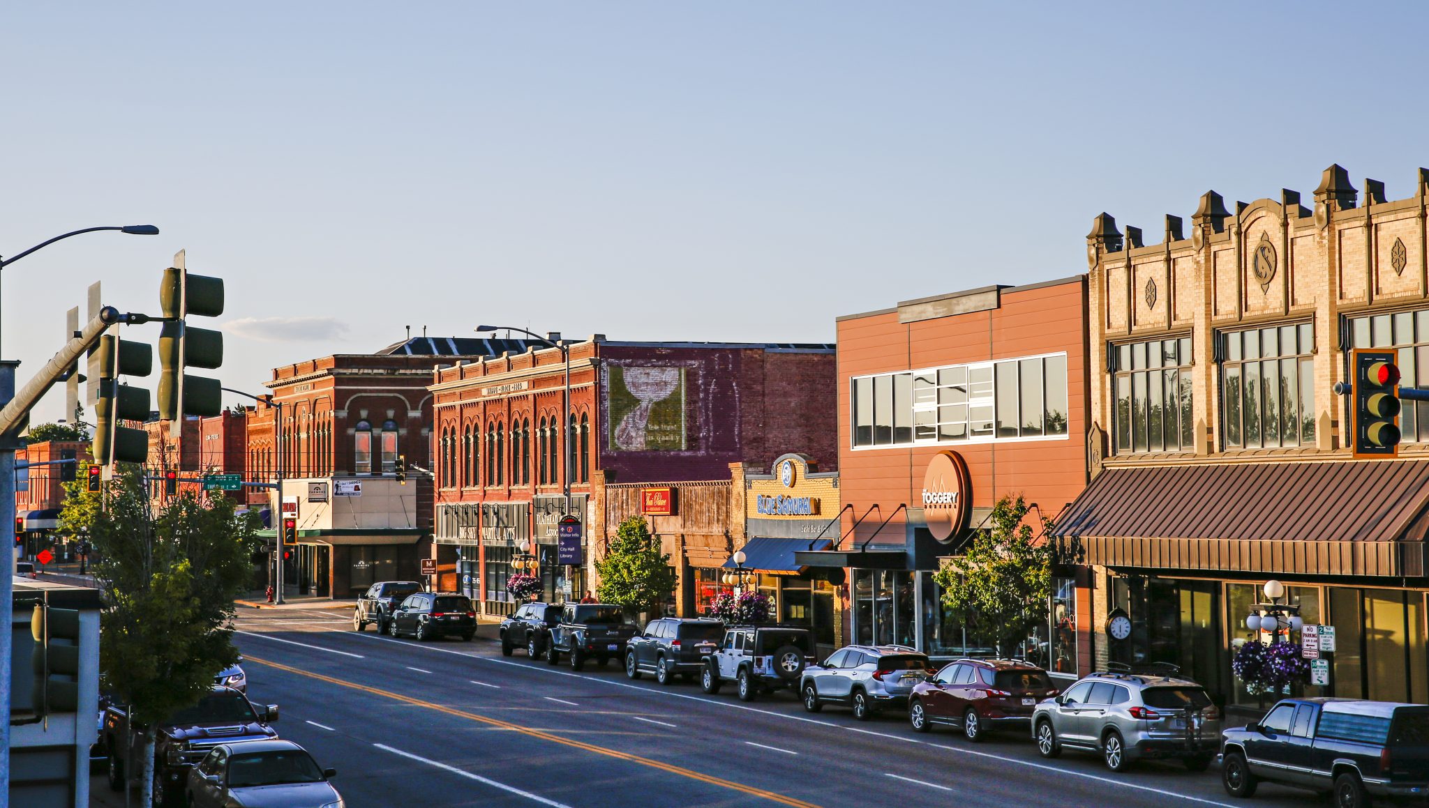 DOWNTOWN KALISPELL: Explore the Heart of Kalispell | Kalispell